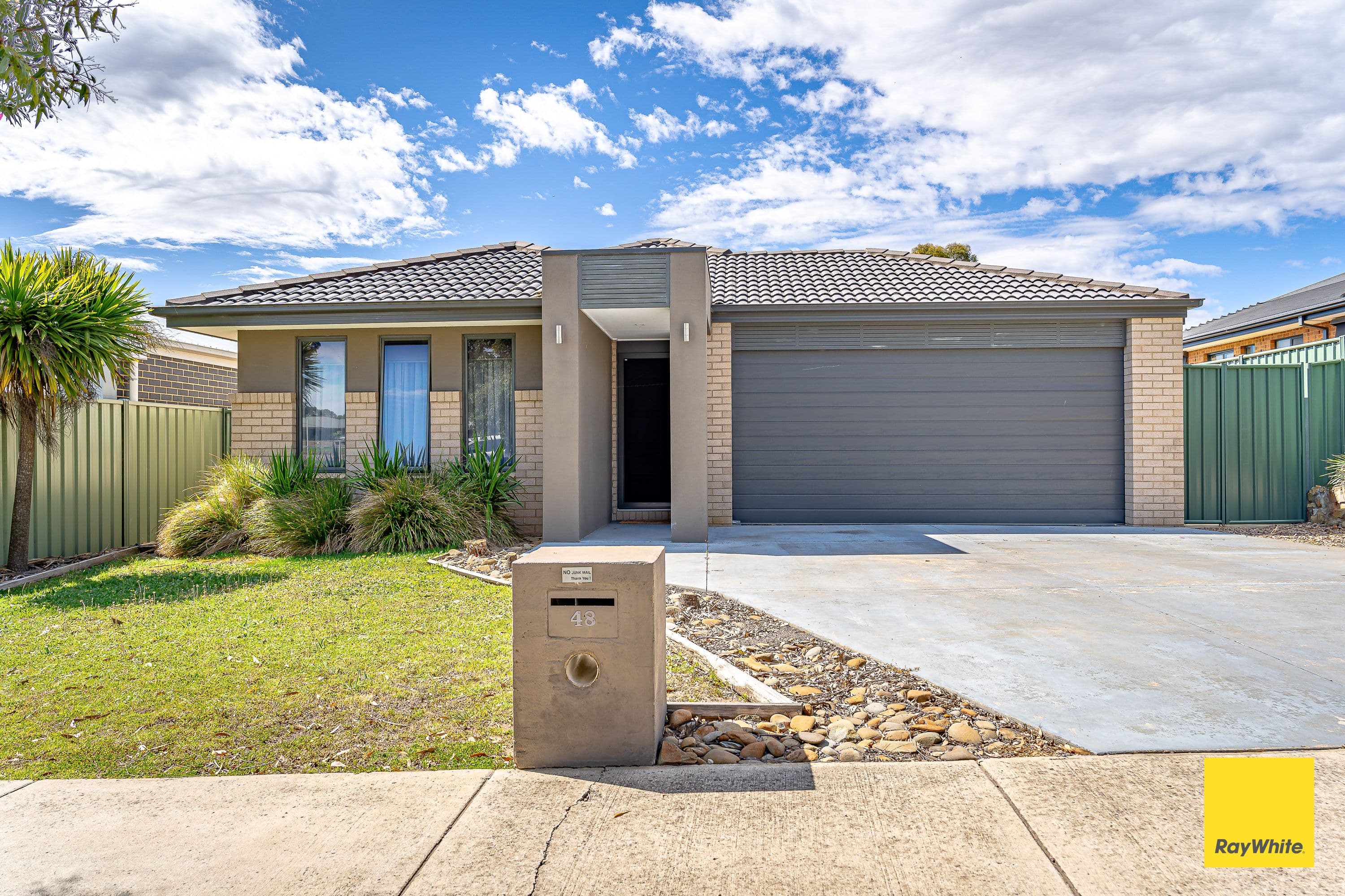 48 Janelle Drive, Maiden Gully VIC 3551, Maiden Gully - Thumbnail 2