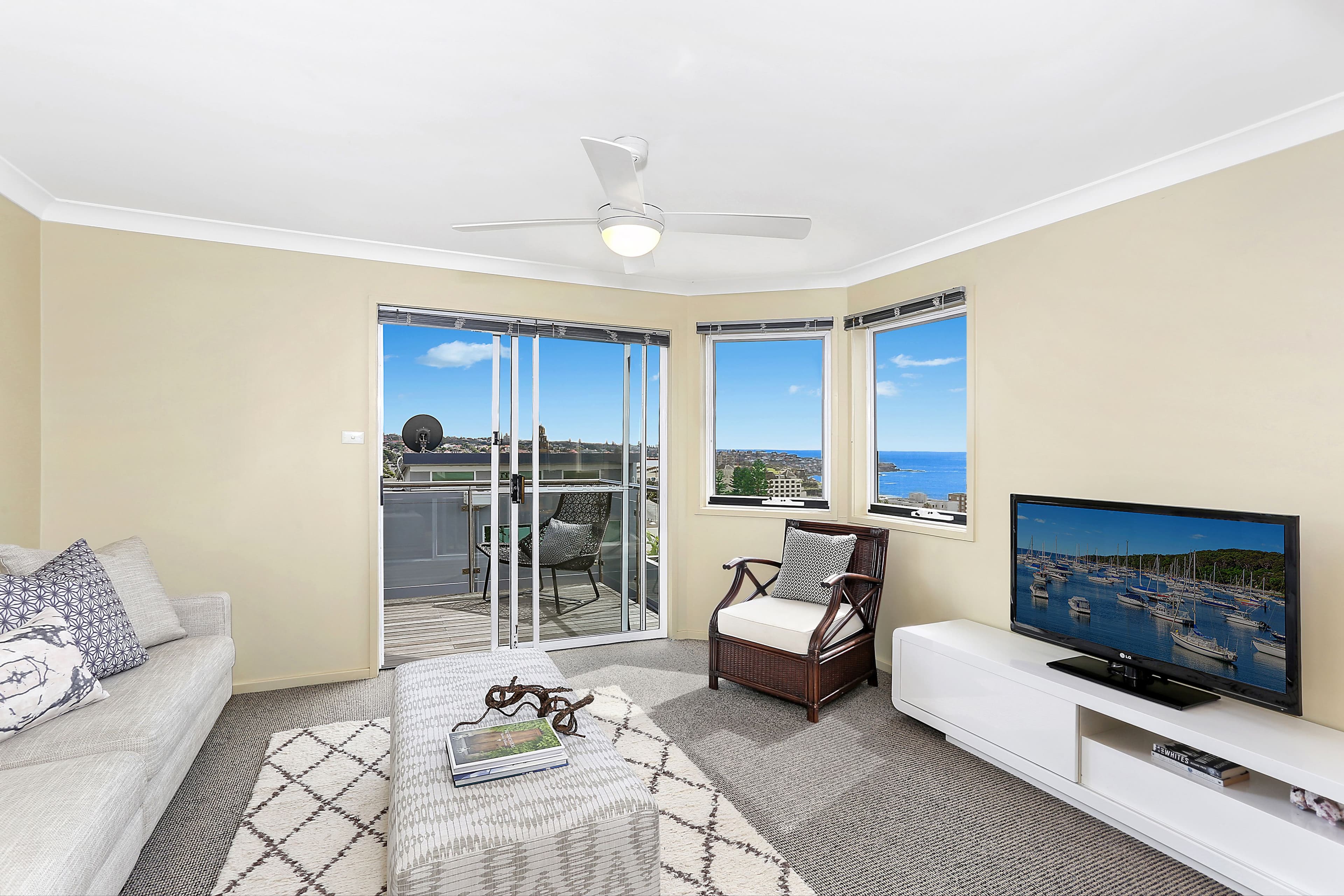 32 Bay Street, Coogee - Thumbnail 2