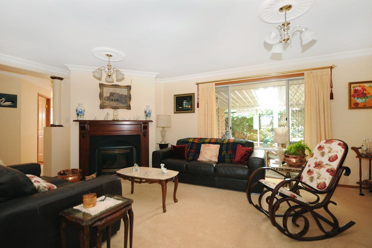 18 Sweetapple Crescent, CENTENARY HEIGHTS QLD 4350, Centenary Heights - Thumbnail 2