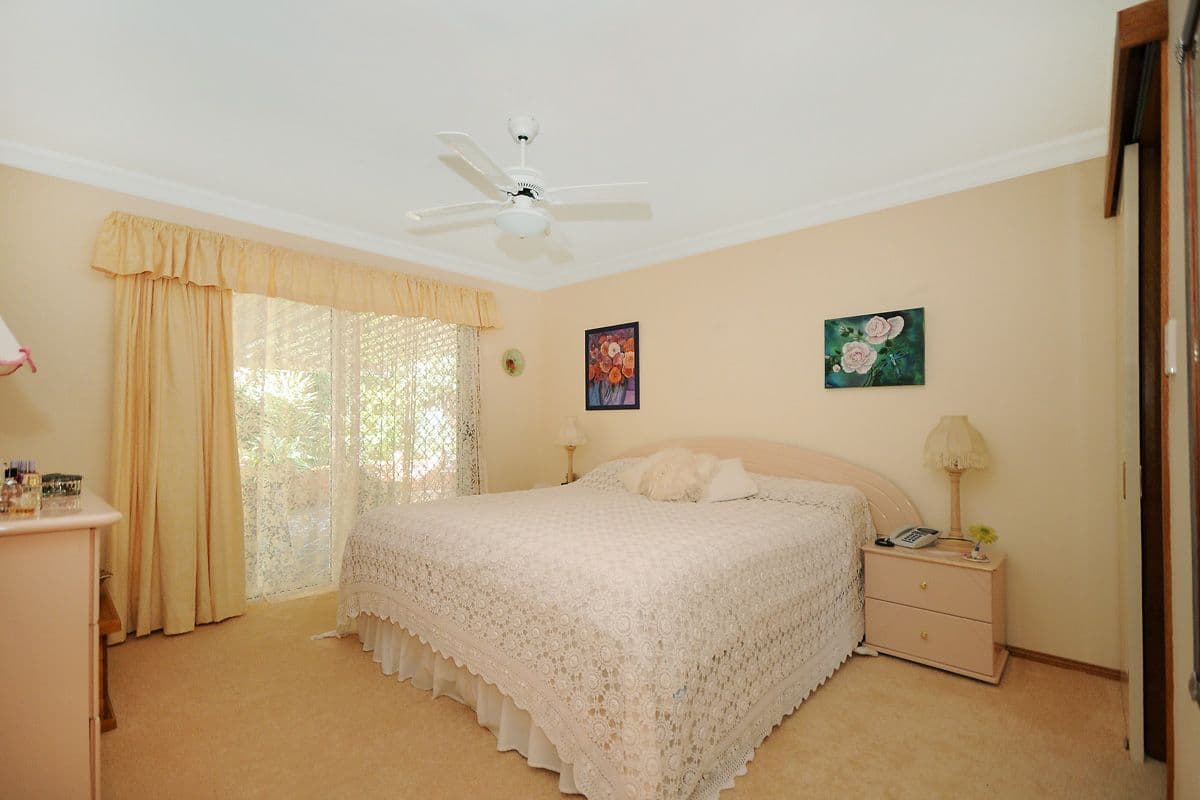 18 Sweetapple Crescent, CENTENARY HEIGHTS QLD 4350, Centenary Heights - Thumbnail 6