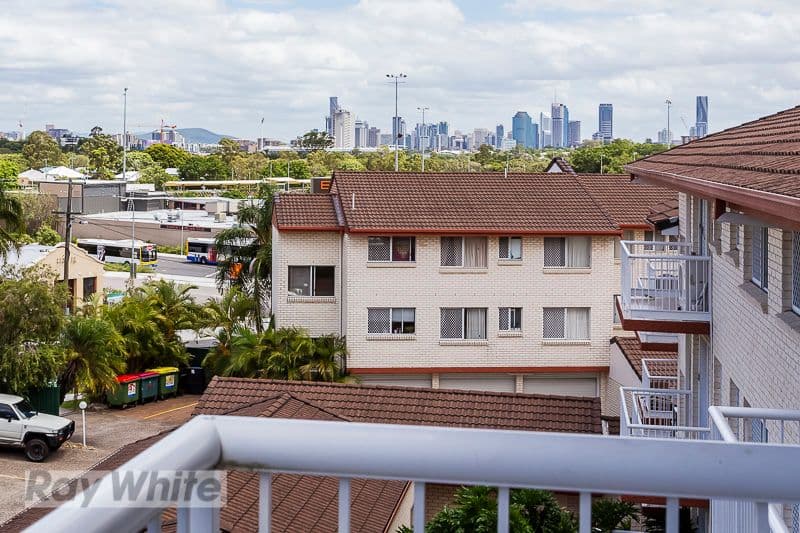 7 Main Avenue, COORPAROO QLD 4151, Coorparoo - Image 1