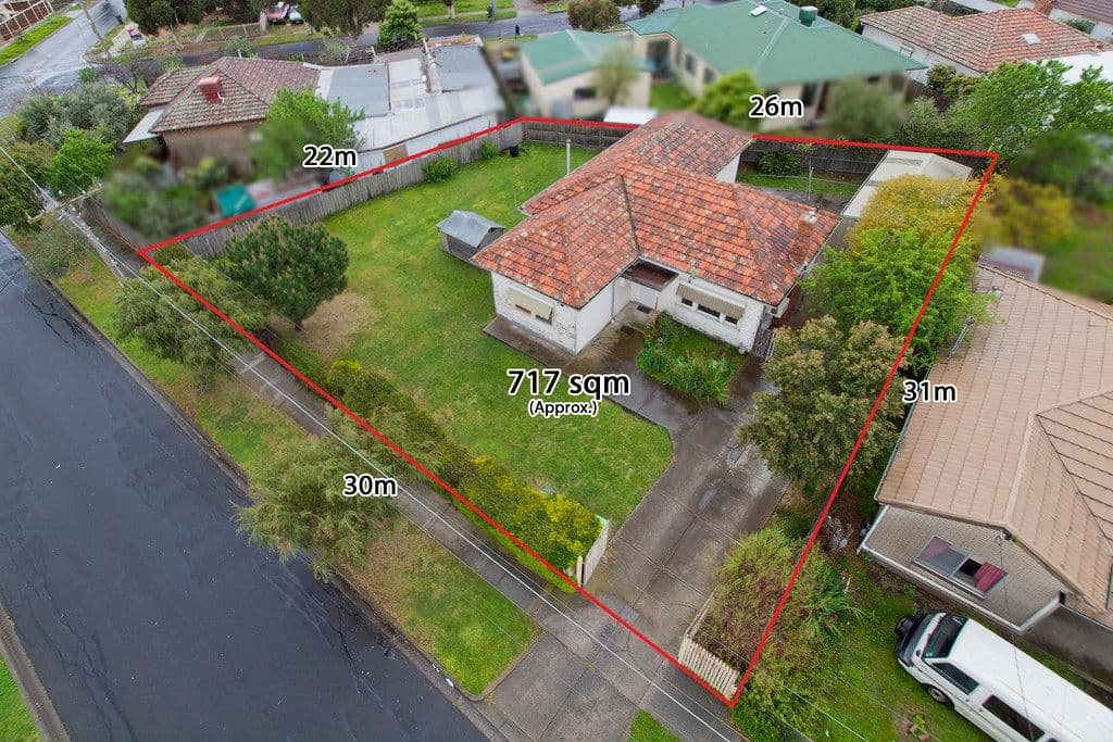 44 Hutchinson Street, SUNSHINE VIC 3020, Sunshine - Thumbnail 2