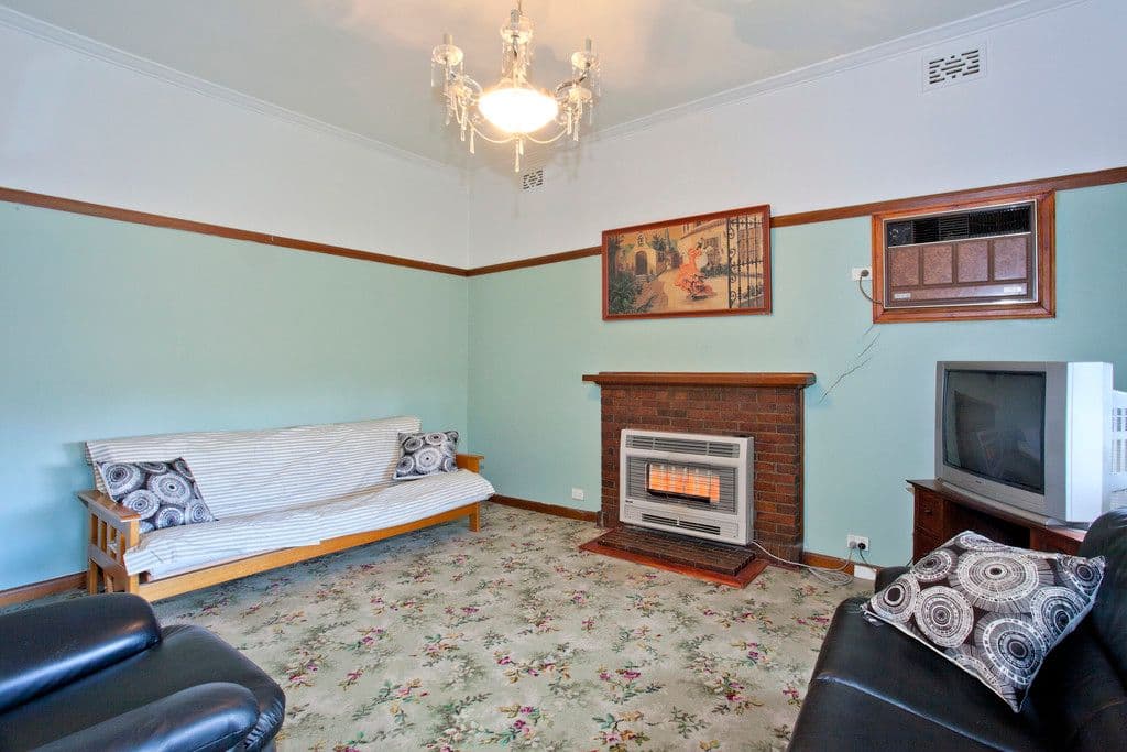 44 Hutchinson Street, SUNSHINE VIC 3020, Sunshine - Thumbnail 5