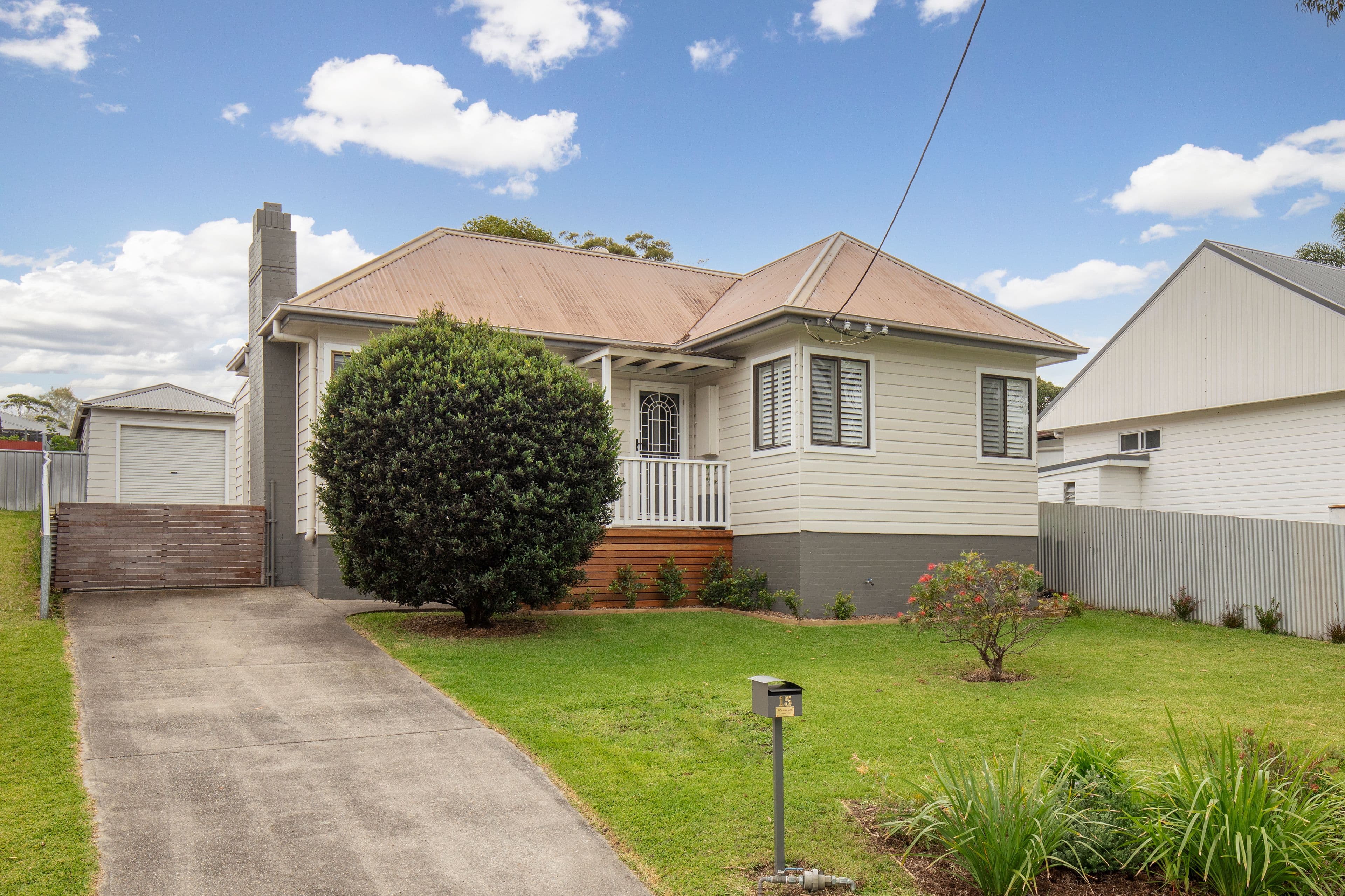 15 Cowper Avenue, Charlestown NSW 2290, Charlestown - Image 1