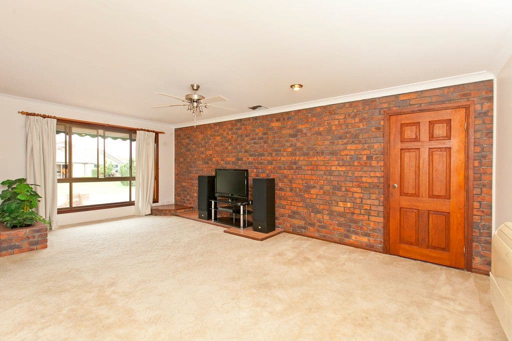 12 Ingham Street, CAPALABA QLD 4157, Capalaba - Thumbnail 4