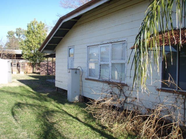 16 River Street, CHARLEVILLE QLD 4470, Charleville - Thumbnail 4