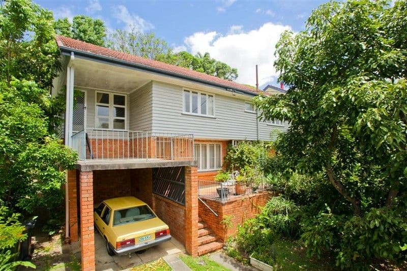 147 Arnold Street, HOLLAND PARK QLD 4121, Holland Park - Image 1
