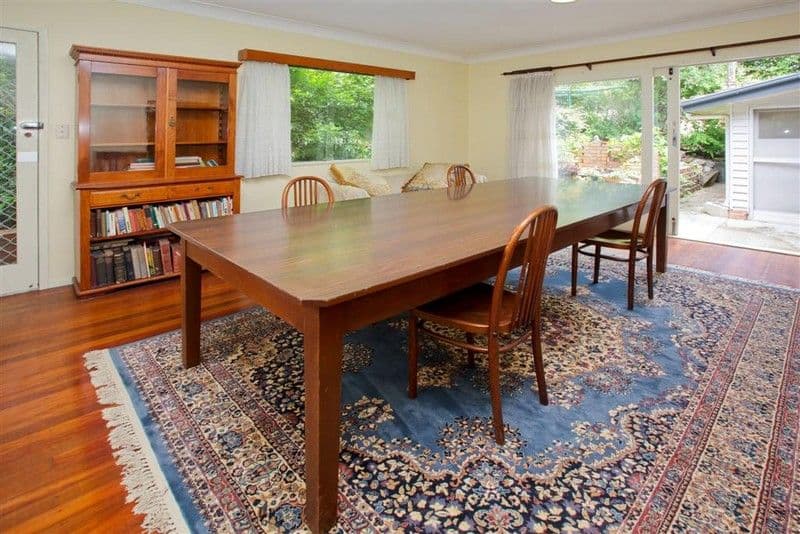 147 Arnold Street, HOLLAND PARK QLD 4121, Holland Park - Thumbnail 3