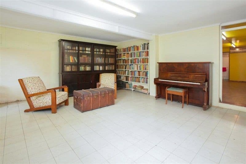147 Arnold Street, HOLLAND PARK QLD 4121, Holland Park - Thumbnail 5
