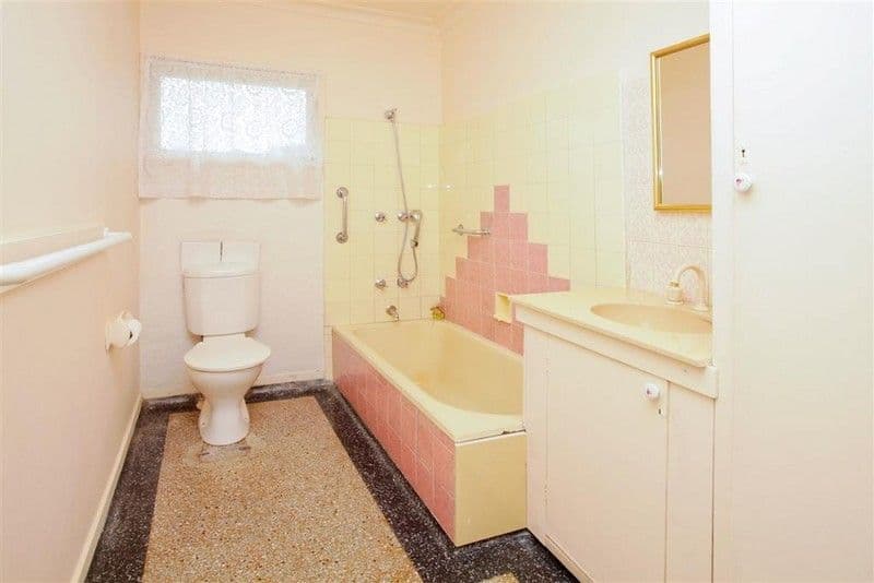 147 Arnold Street, HOLLAND PARK QLD 4121, Holland Park - Thumbnail 7