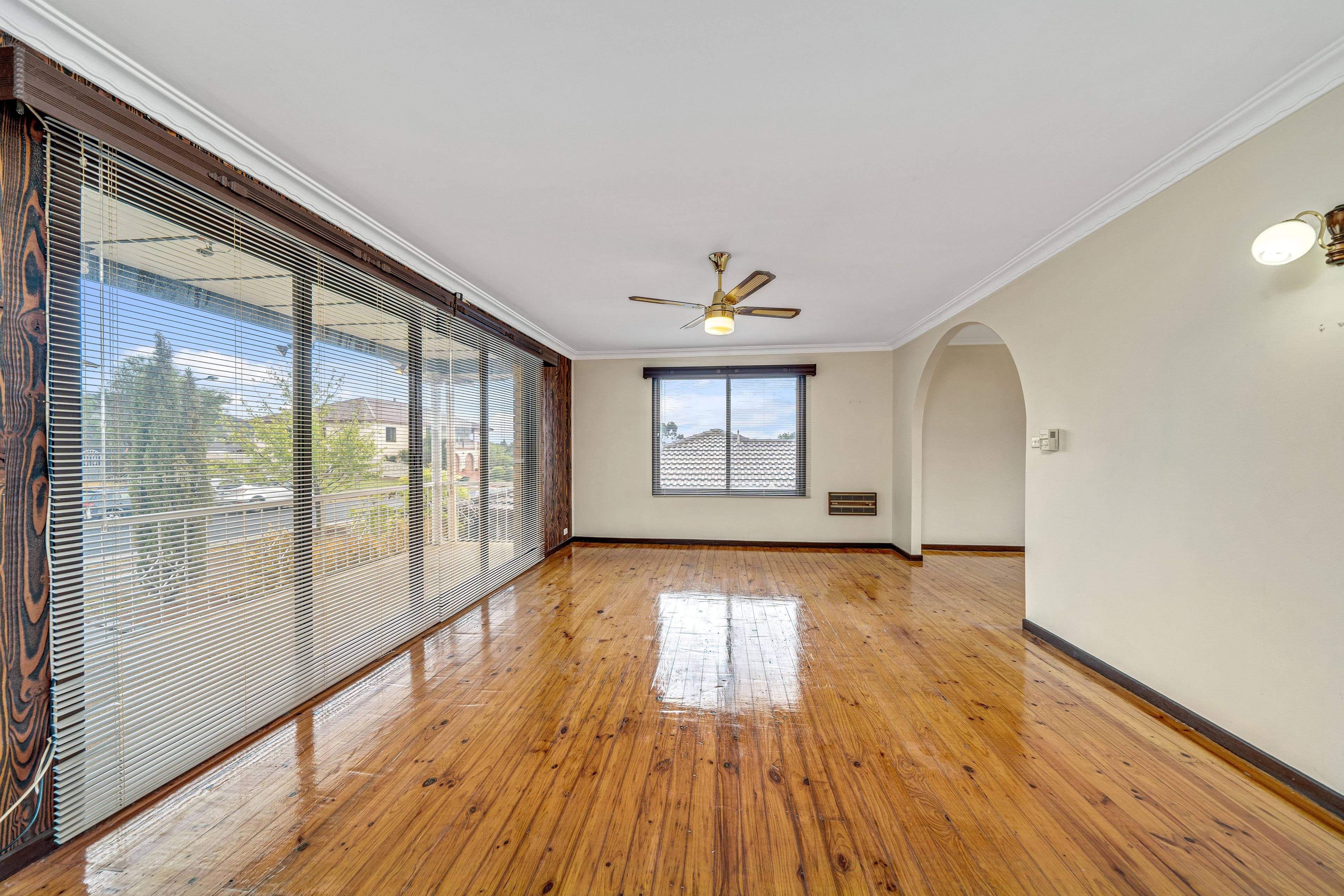 15 Hayley Crescent, Karabar NSW 2620, Karabar - Thumbnail 6