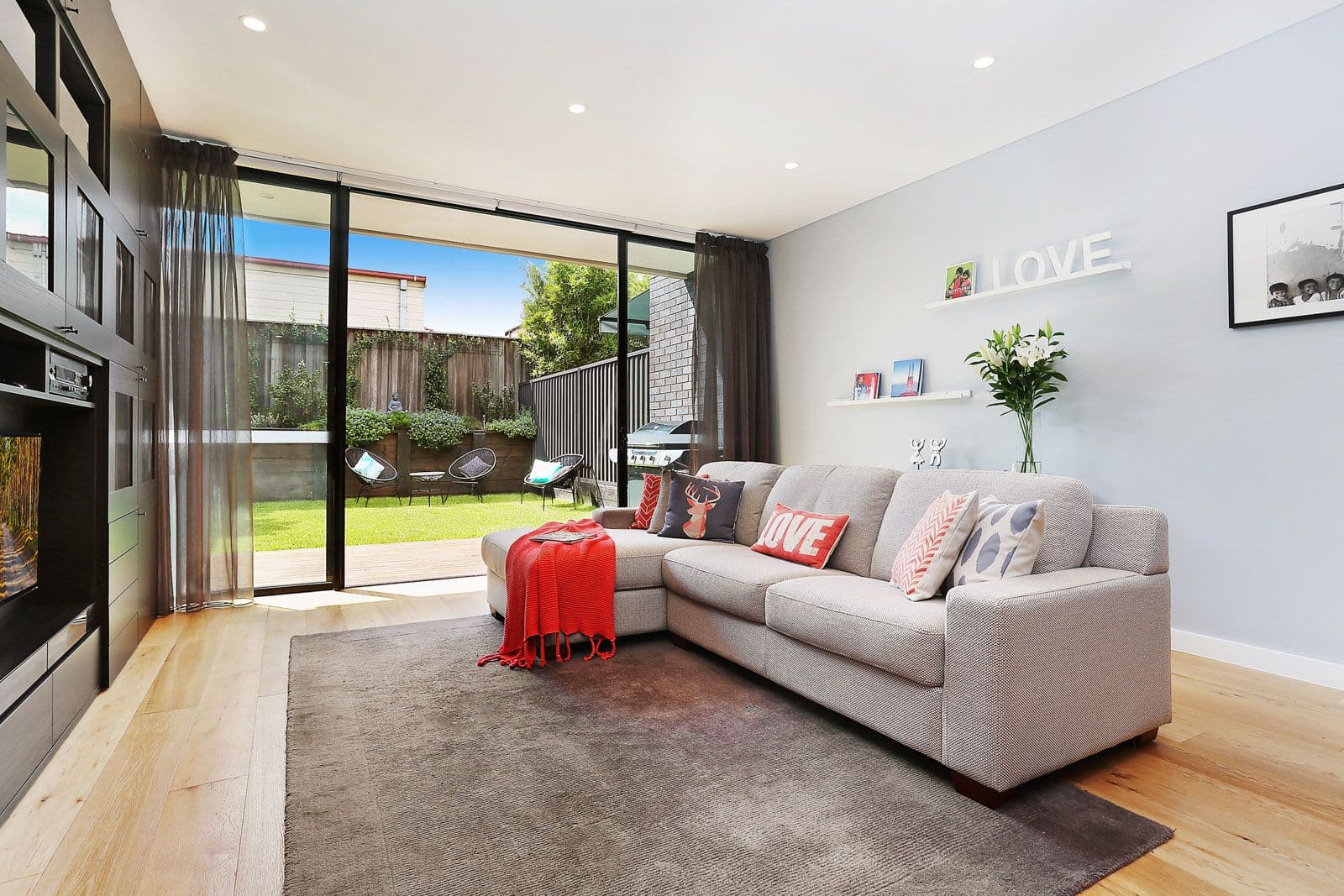 9 Middlemiss Street, Rosebery - Thumbnail 2