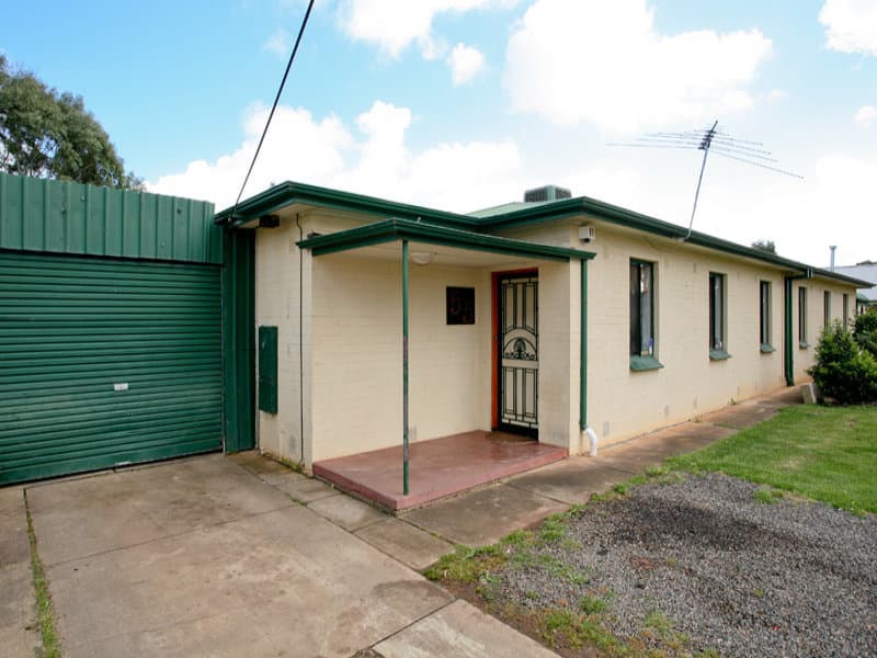 55 Vincent Road, Smithfield Plains - Image 1