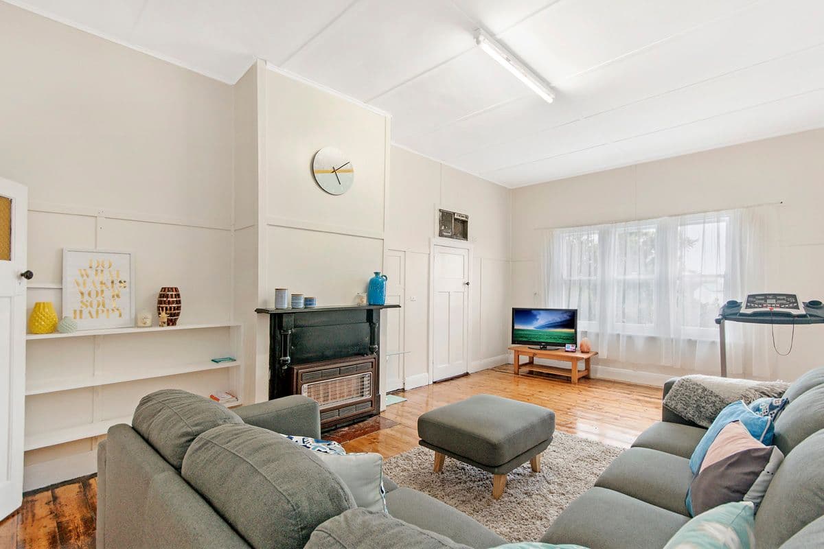 135 King Street, Hamilton VIC 3300, Hamilton - Thumbnail 3