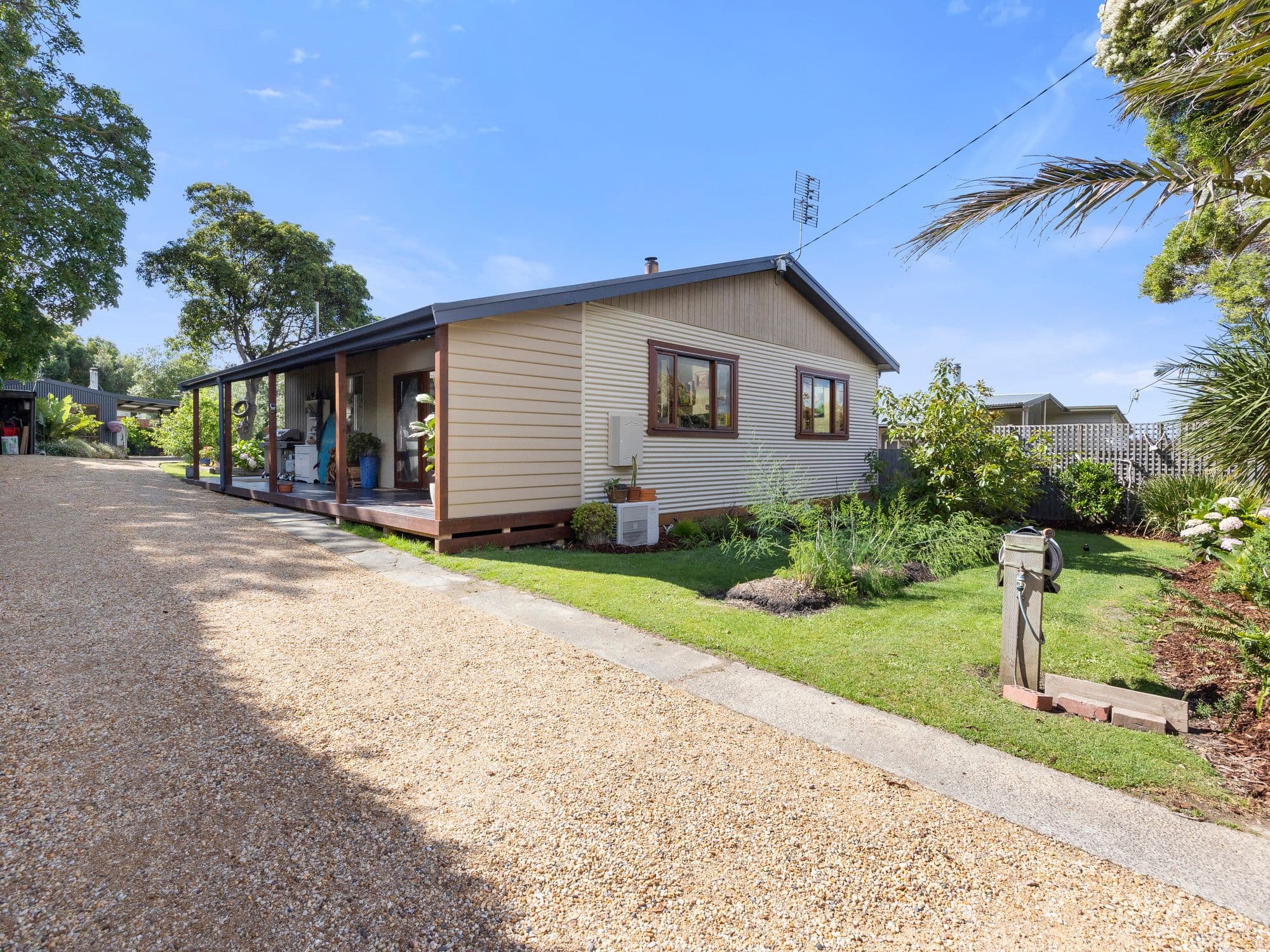23 Dutton Street, Toora VIC 3962, Toora - Thumbnail 2