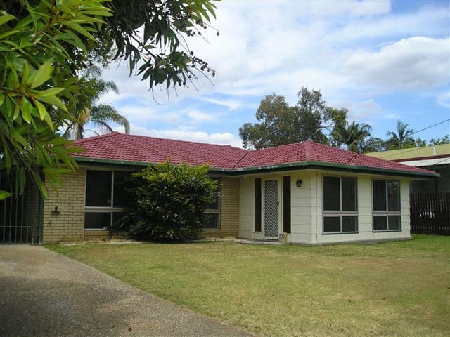 16  Limerick Drive, CRESTMEAD QLD 4132, Crestmead - Image 1