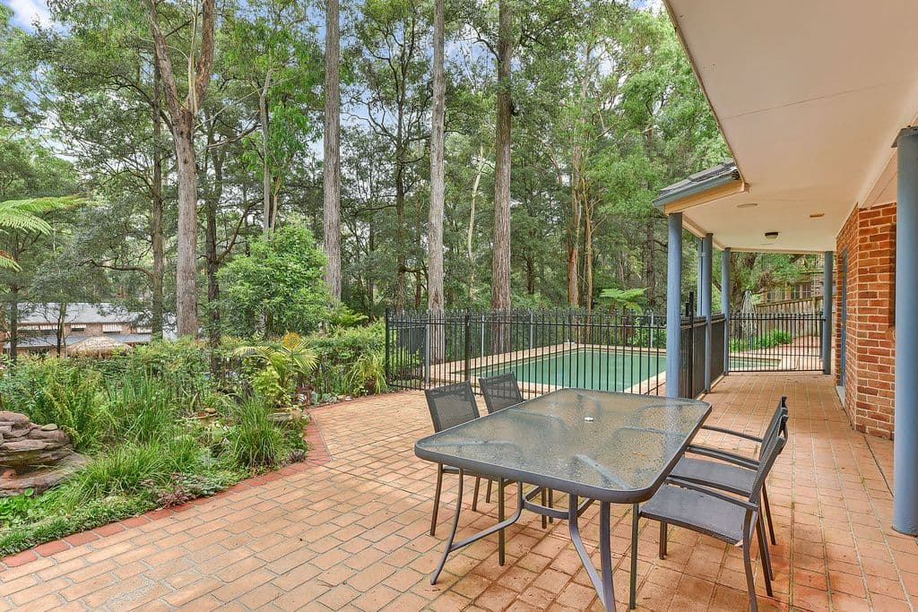 7 Dewberry Way, Castle Hill - Thumbnail 2