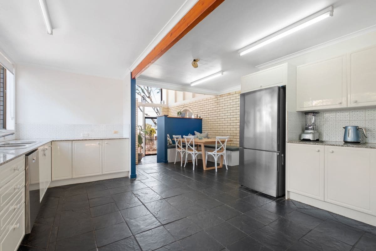 44 Arafura Street, Upper Mount Gravatt QLD 4122, Upper Mount Gravatt - Thumbnail 4