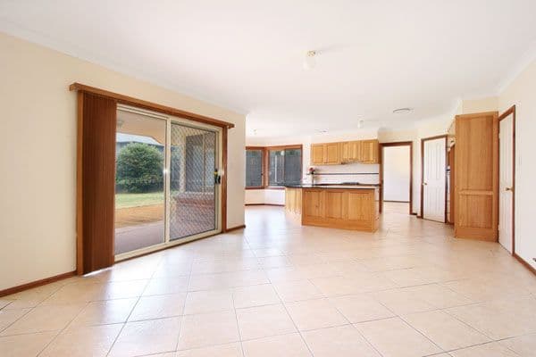 14 Rowanbrae Crescent, BELLA VISTA NSW 2153, Bella Vista - Thumbnail 3