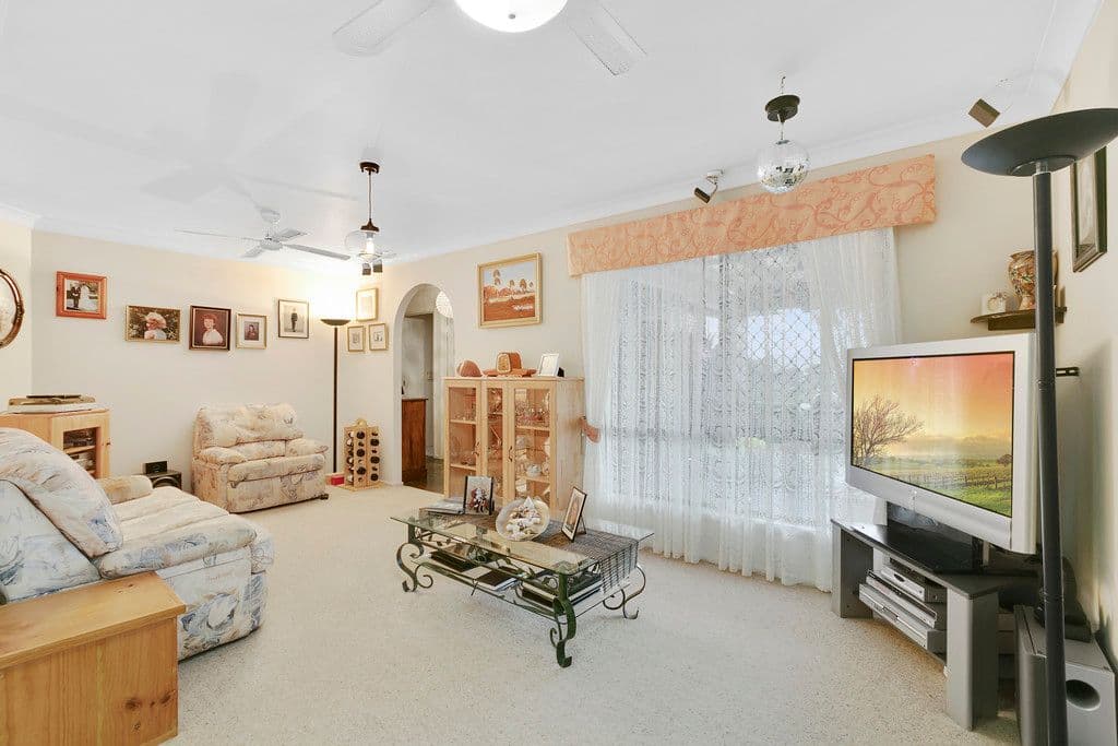 18 Gunyah Grove, Ashmore QLD 4214, Ashmore - Thumbnail 3