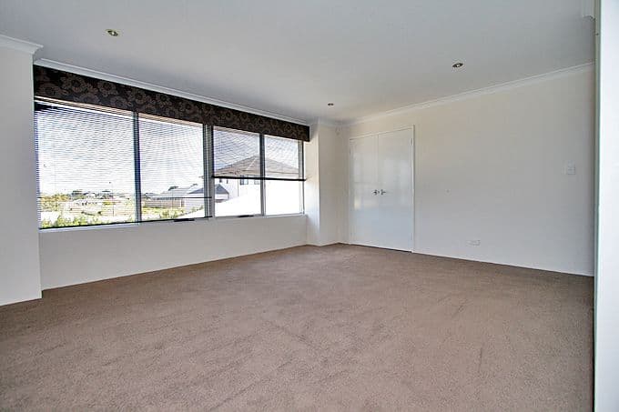72 Northport Boulevard, WANNANUP WA 6210, Wannanup - Thumbnail 4