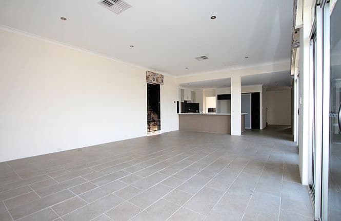 72 Northport Boulevard, WANNANUP WA 6210, Wannanup - Thumbnail 5