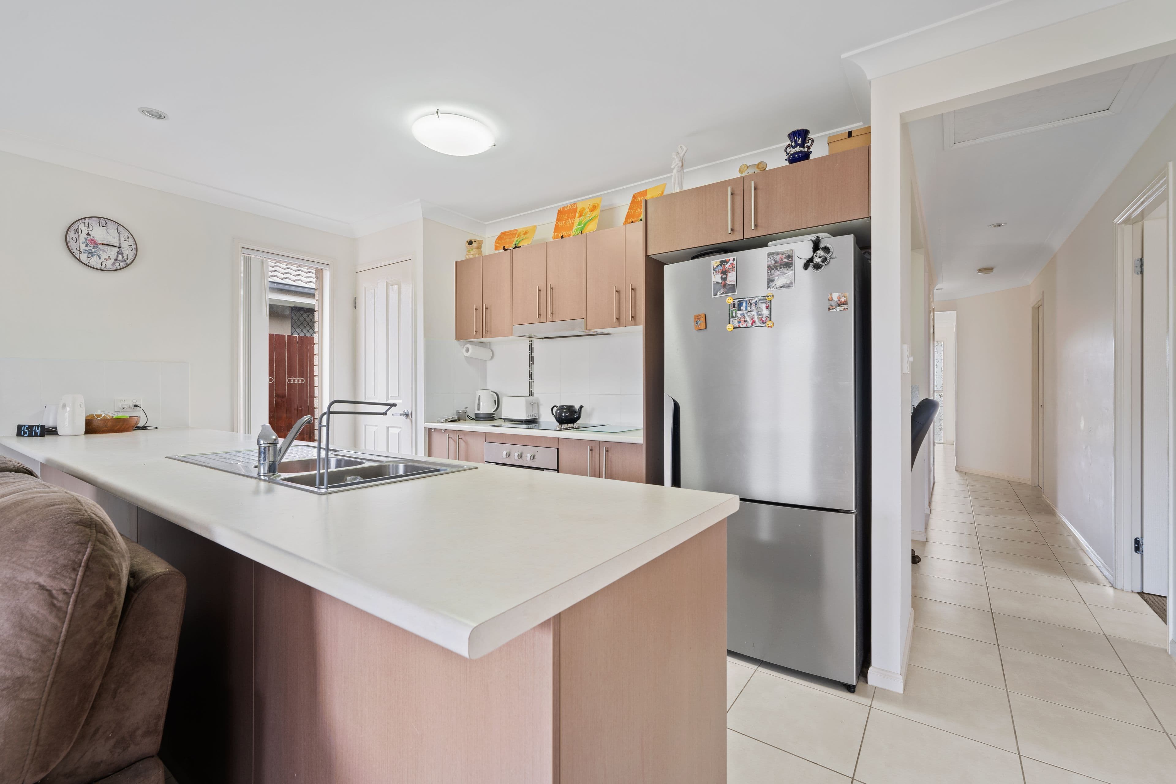 11 Regeling Court, Loganlea QLD 4131, Loganlea - Thumbnail 2