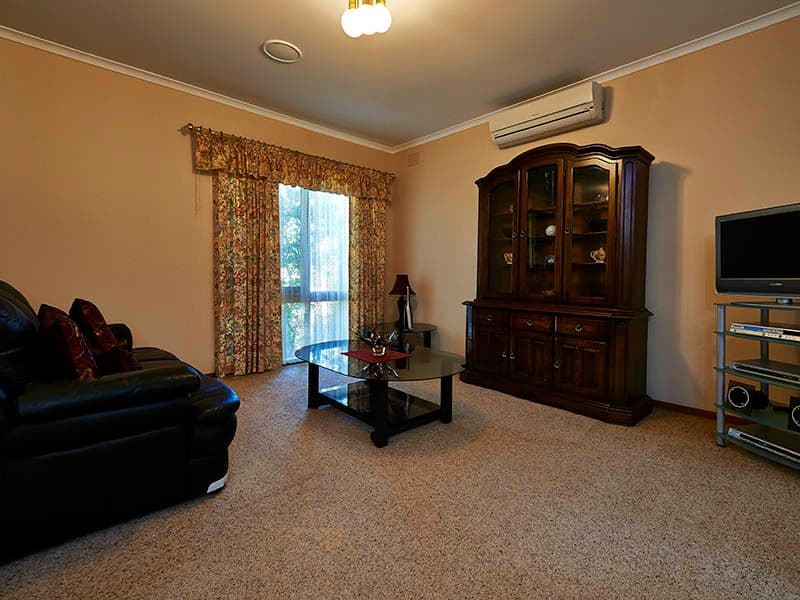 7 Wimborne Court, BAYSWATER NORTH VIC 3153, Bayswater North - Thumbnail 2