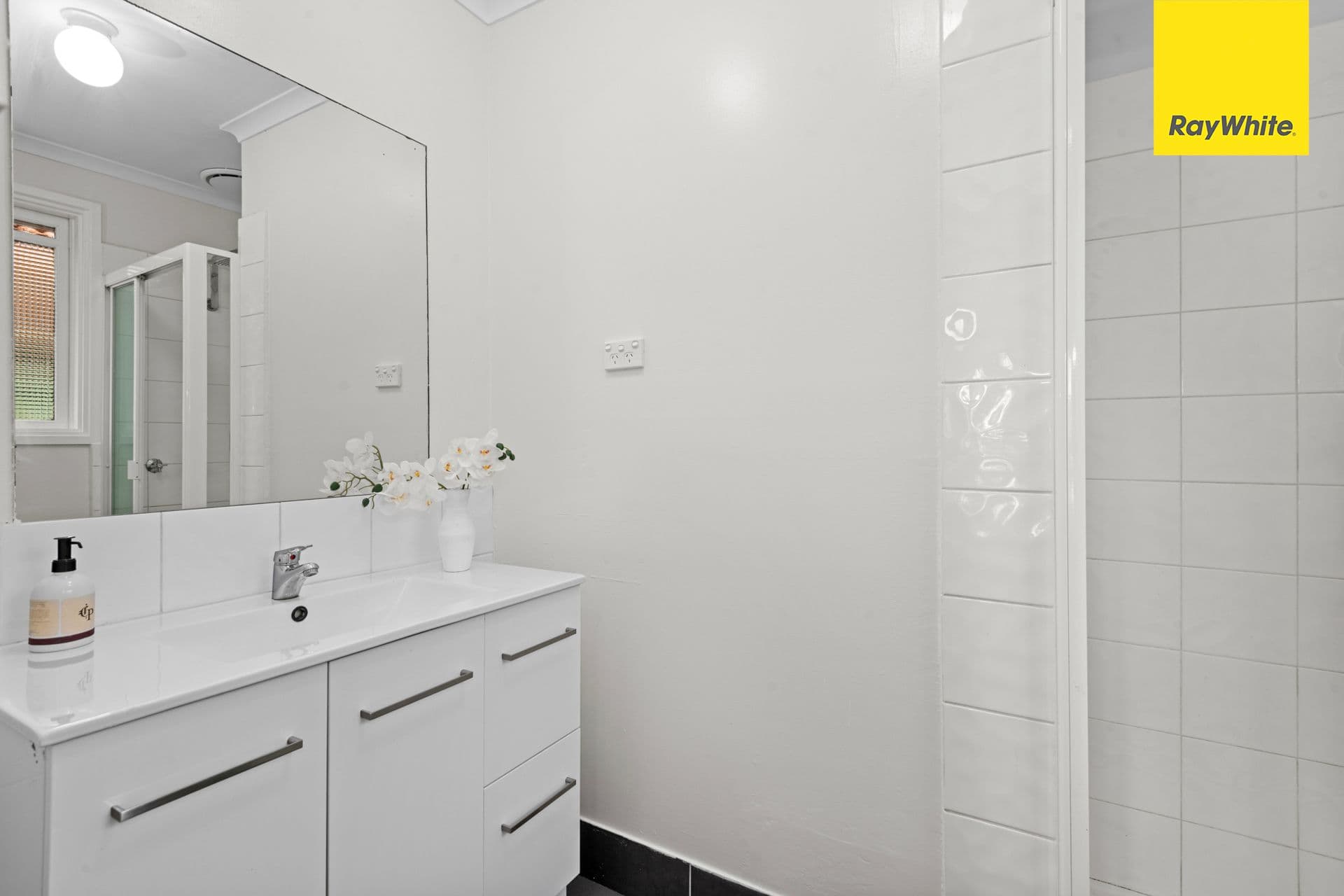 24 Wills Road, Melton South VIC 3338, Melton South - Thumbnail 5
