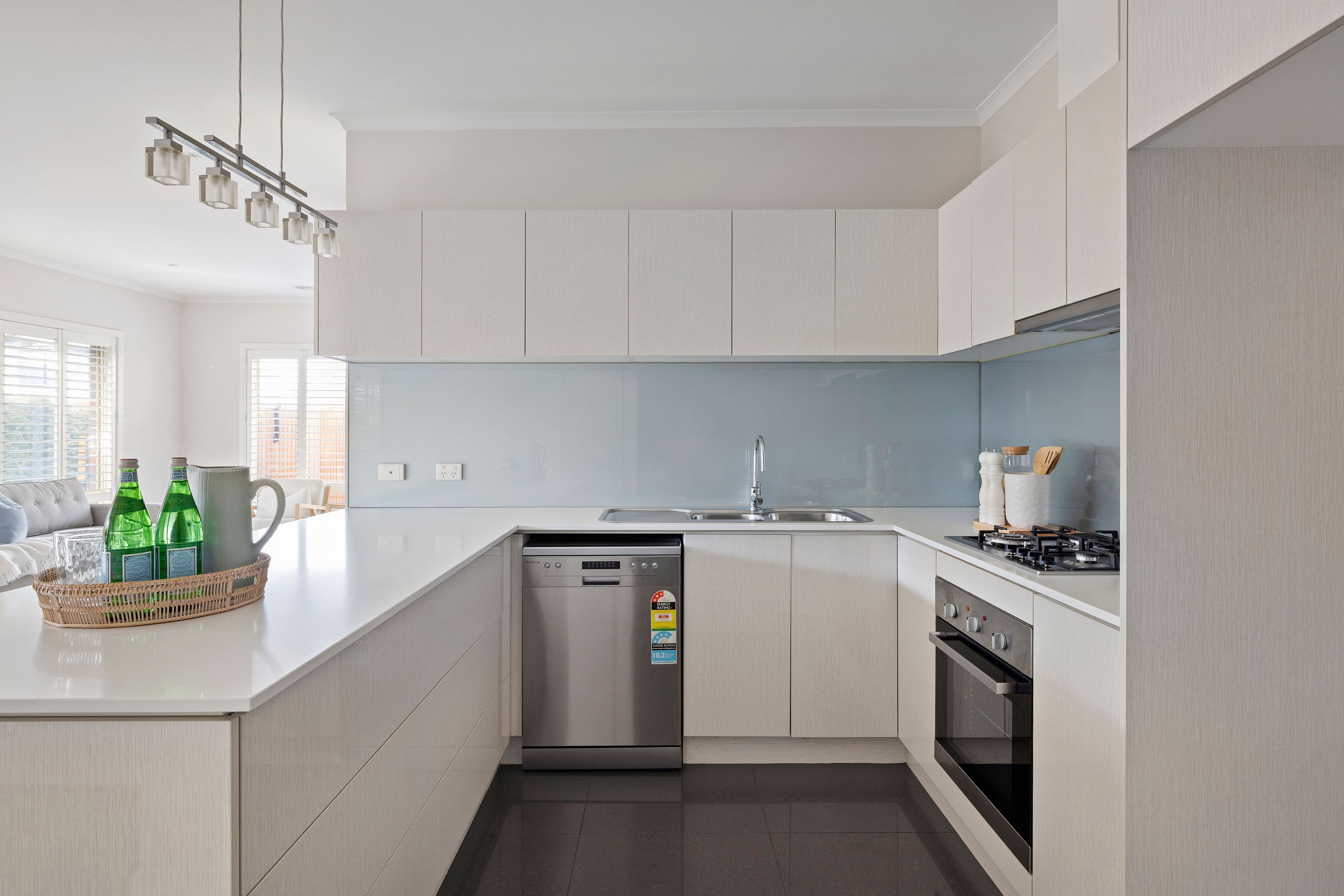 2 Hicks Street, Parkdale VIC 3195, Parkdale - Thumbnail 4