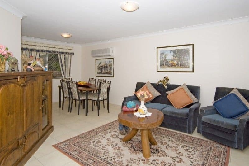 10 Montcliff Court, SPRINGFIELD QLD 4300, Springfield - Thumbnail 4