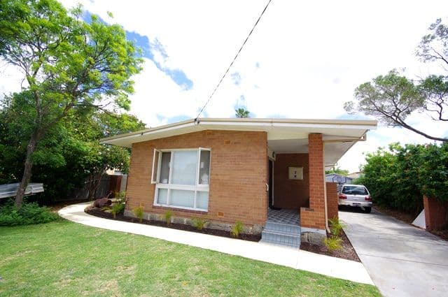 7 Swincer Way, KOONDOOLA WA 6064, Koondoola - Thumbnail 3
