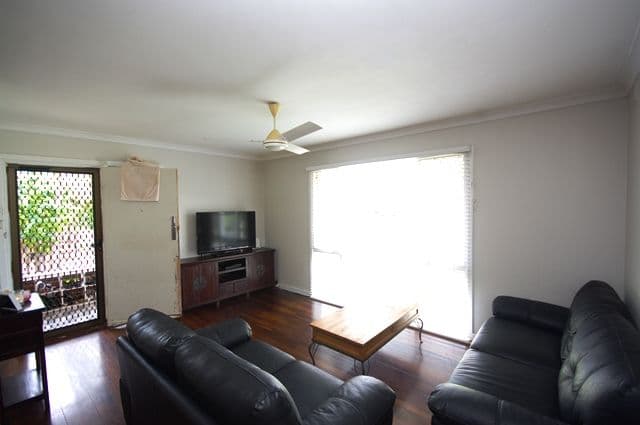 7 Swincer Way, KOONDOOLA WA 6064, Koondoola - Thumbnail 5