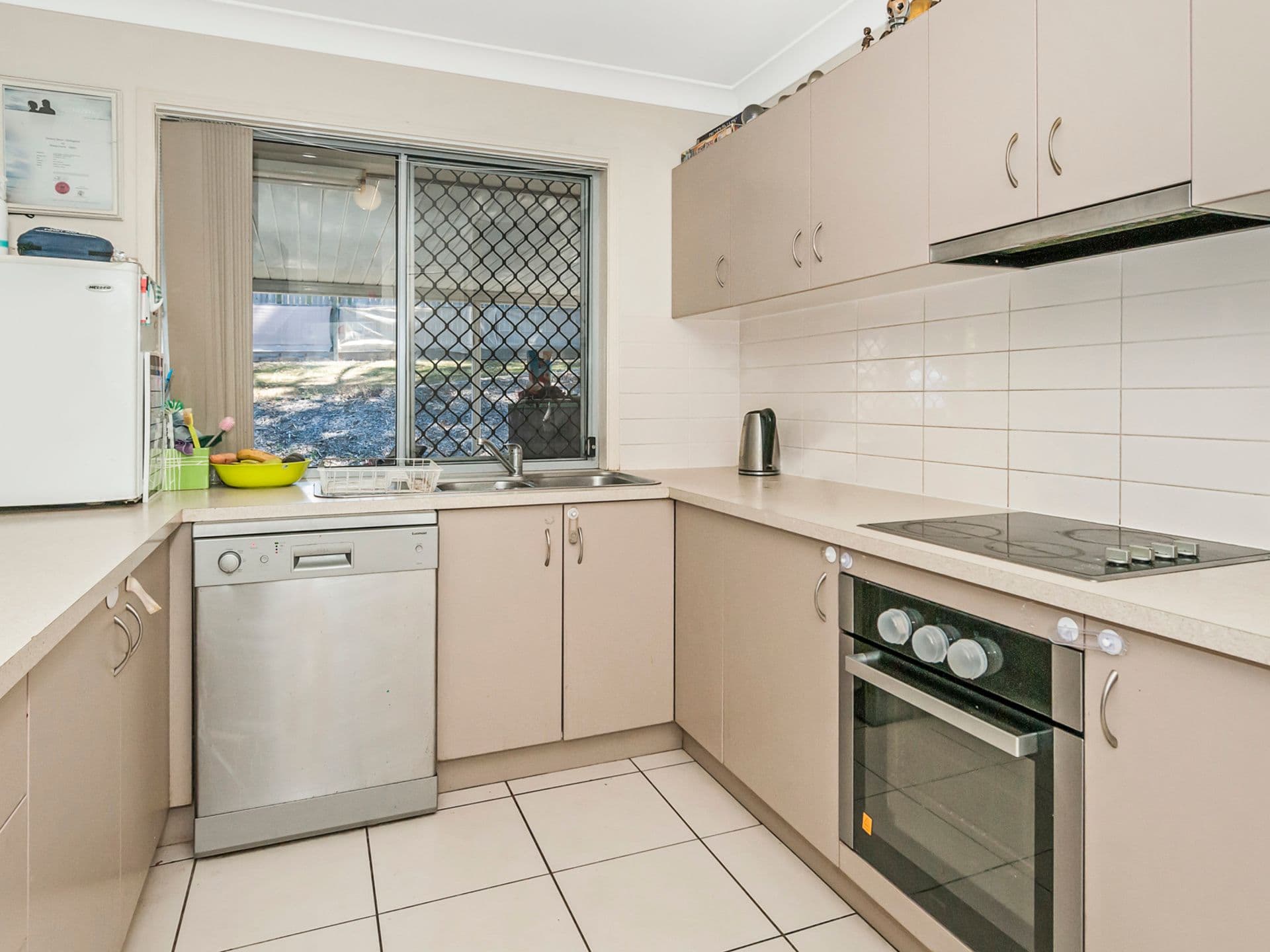 51 Ivanhoe Drive, Edens Landing QLD 4207, Edens Landing - Thumbnail 3