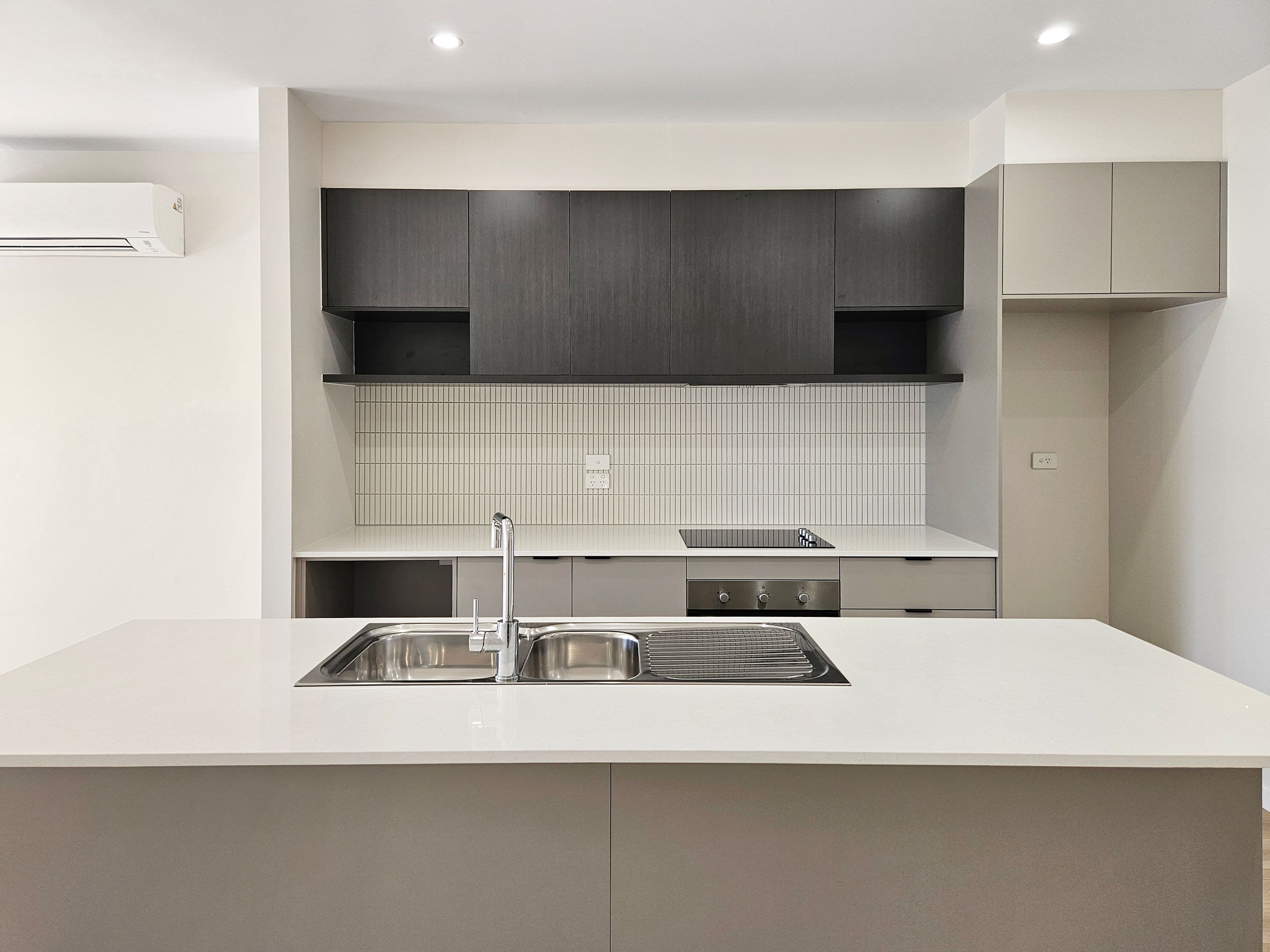 12 Bitola Avenue, MOUNT DUNEED VIC 3217, Mount Duneed - Thumbnail 2