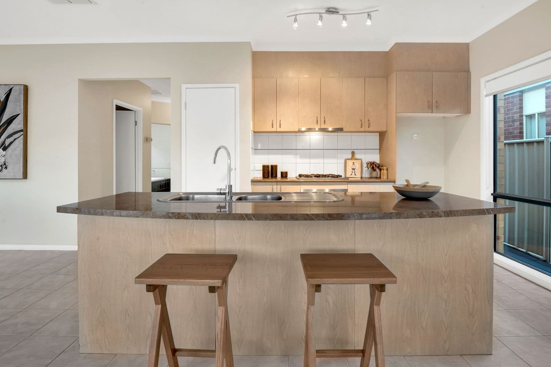 6 Hybrid Court, Craigieburn VIC 3064, Craigieburn - Thumbnail 3