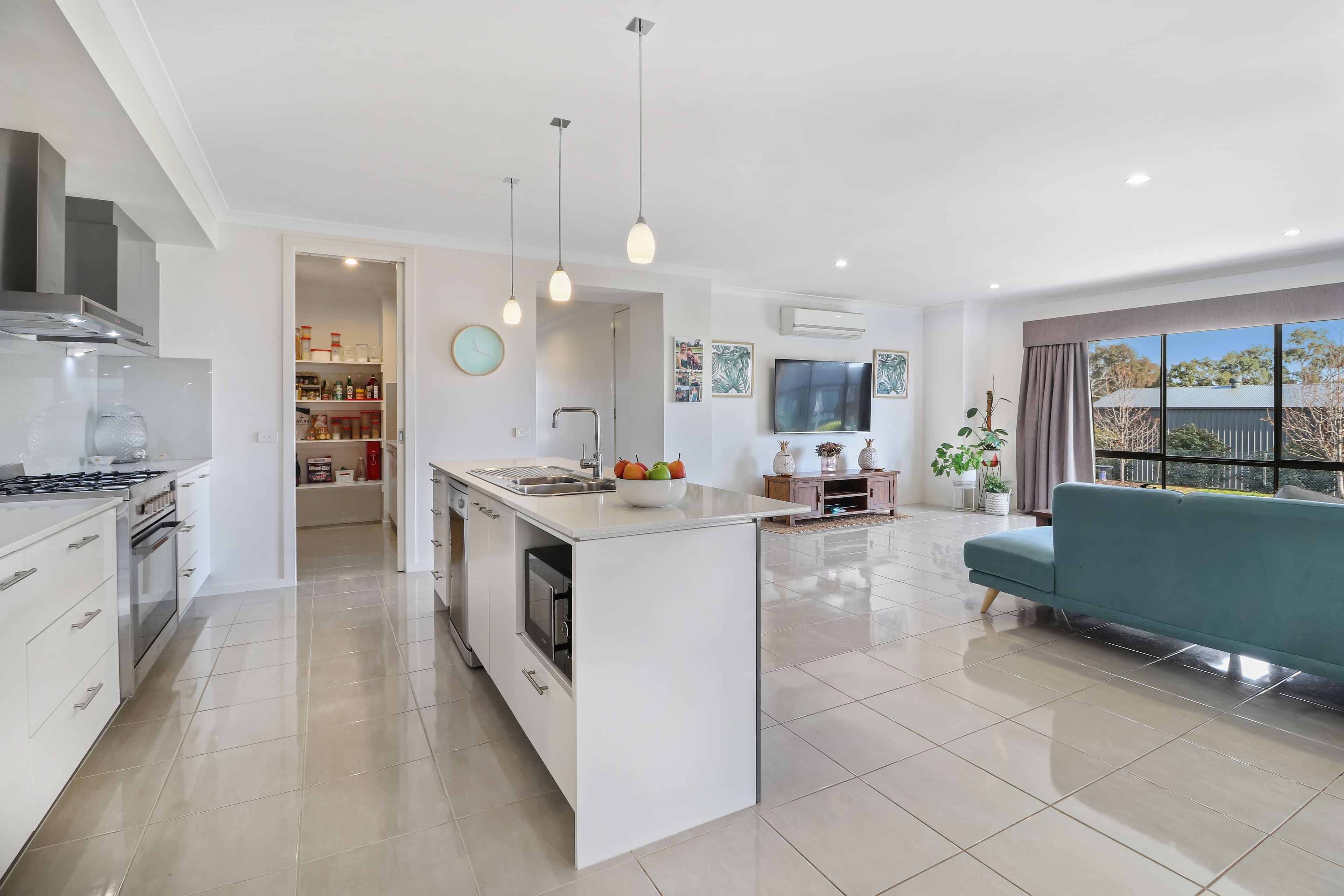 11 Donovans Way, Mansfield VIC 3722, Mansfield - Thumbnail 3