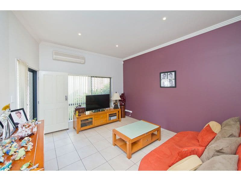 19 Abuklea Street, WILSTON QLD 4051, Wilston - Thumbnail 3
