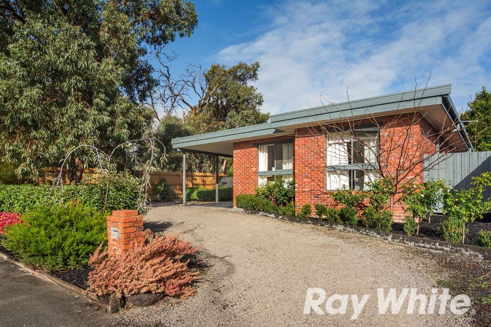 69 Wallace Road, Wantirna South VIC 3152, Wantirna South - Thumbnail 2