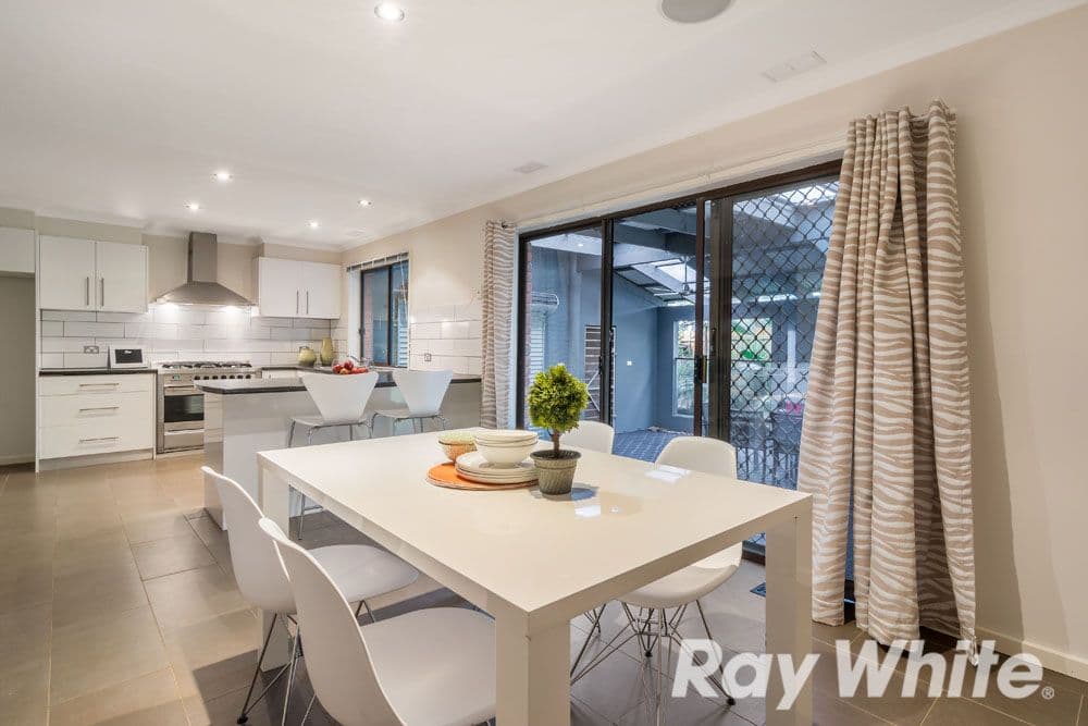 69 Wallace Road, Wantirna South VIC 3152, Wantirna South - Thumbnail 3