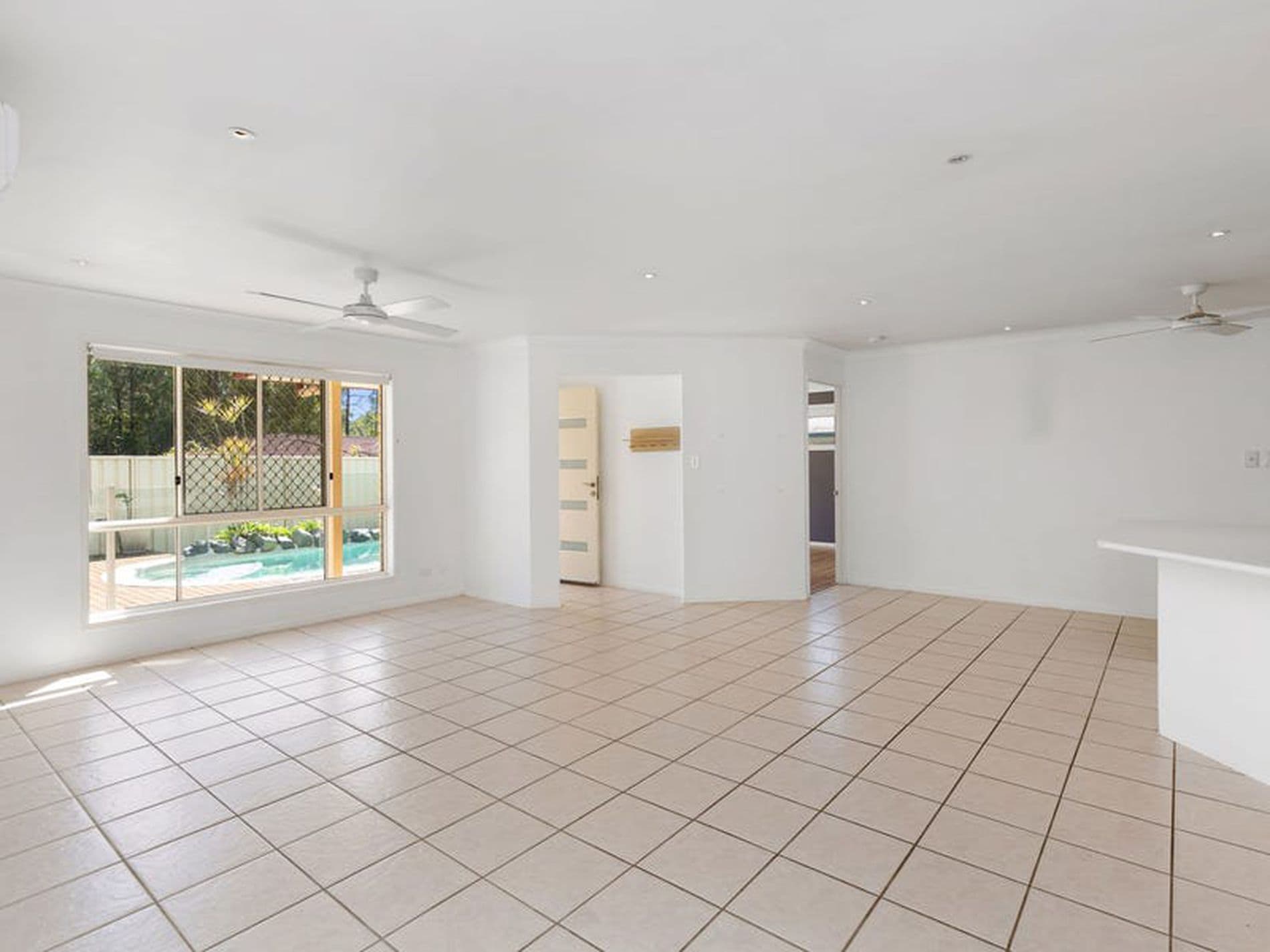 3 Silverbirch Court , Landsborough, Landsborough - Thumbnail 3