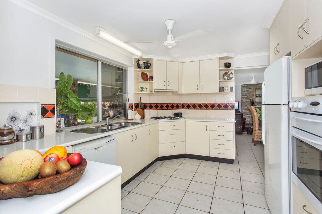 25 Avondale Street, Morayfield QLD 4506, Morayfield - Thumbnail 4