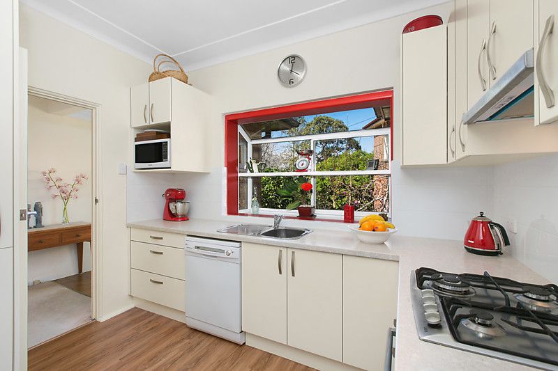 64 Catalpa Crescent, TURRAMURRA NSW 2074, Turramurra - Thumbnail 4