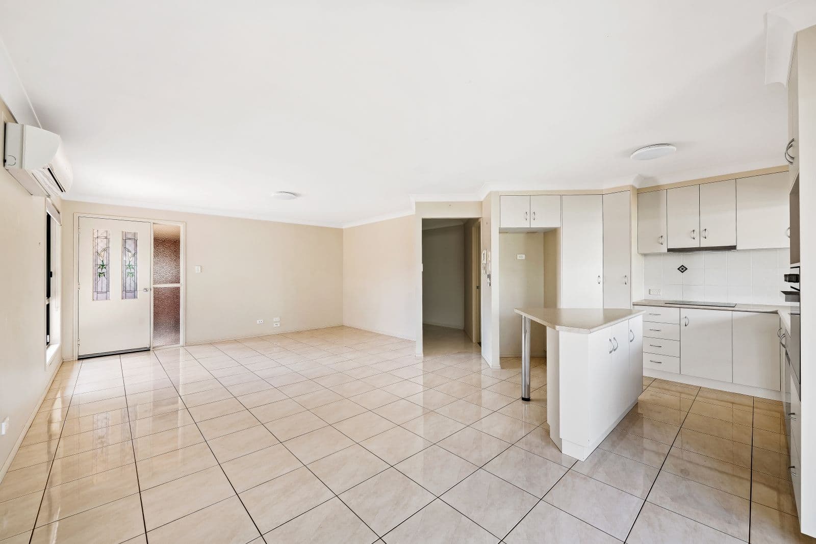 93 Kearney Street, Kearneys Spring QLD 4350, Kearneys Spring - Thumbnail 2