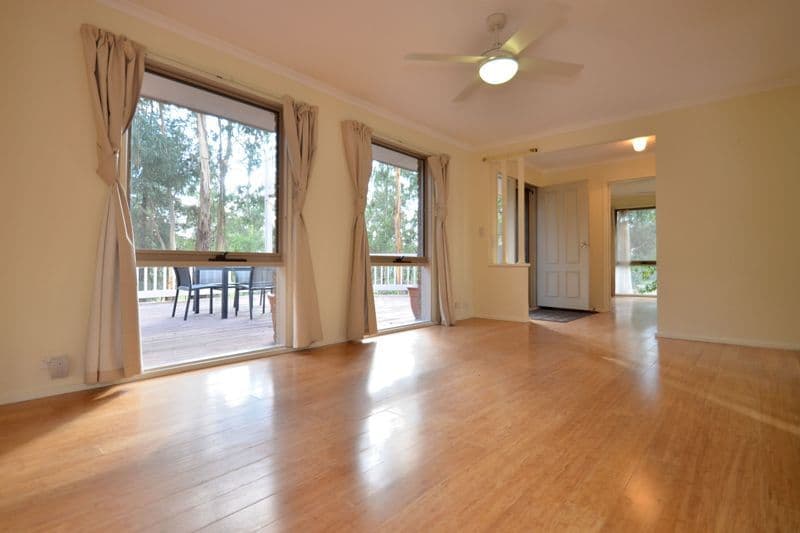 99 Railway Parade, ELTHAM VIC 3095, Eltham - Thumbnail 3
