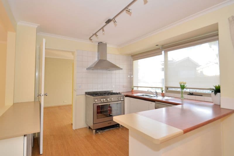 99 Railway Parade, ELTHAM VIC 3095, Eltham - Thumbnail 6