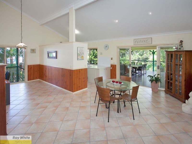 23 Lancewood Drive, ALBANY CREEK QLD 4035, Albany Creek - Thumbnail 7