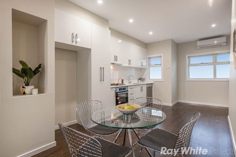 84 Roseberry Avenue, Preston VIC 3072, Preston - Thumbnail 4