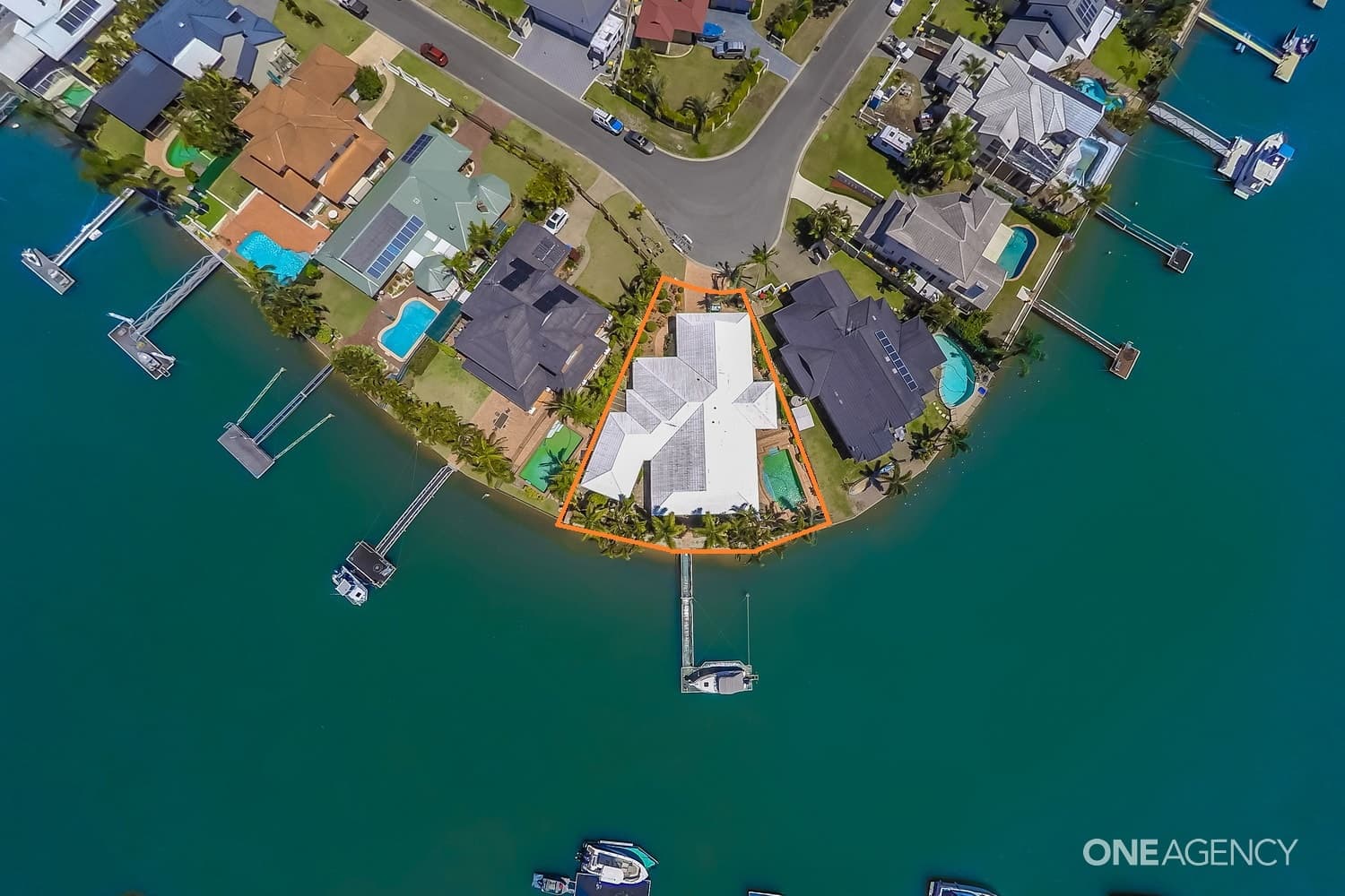 34 Intrepid Court, Newport, Newport - Thumbnail 2