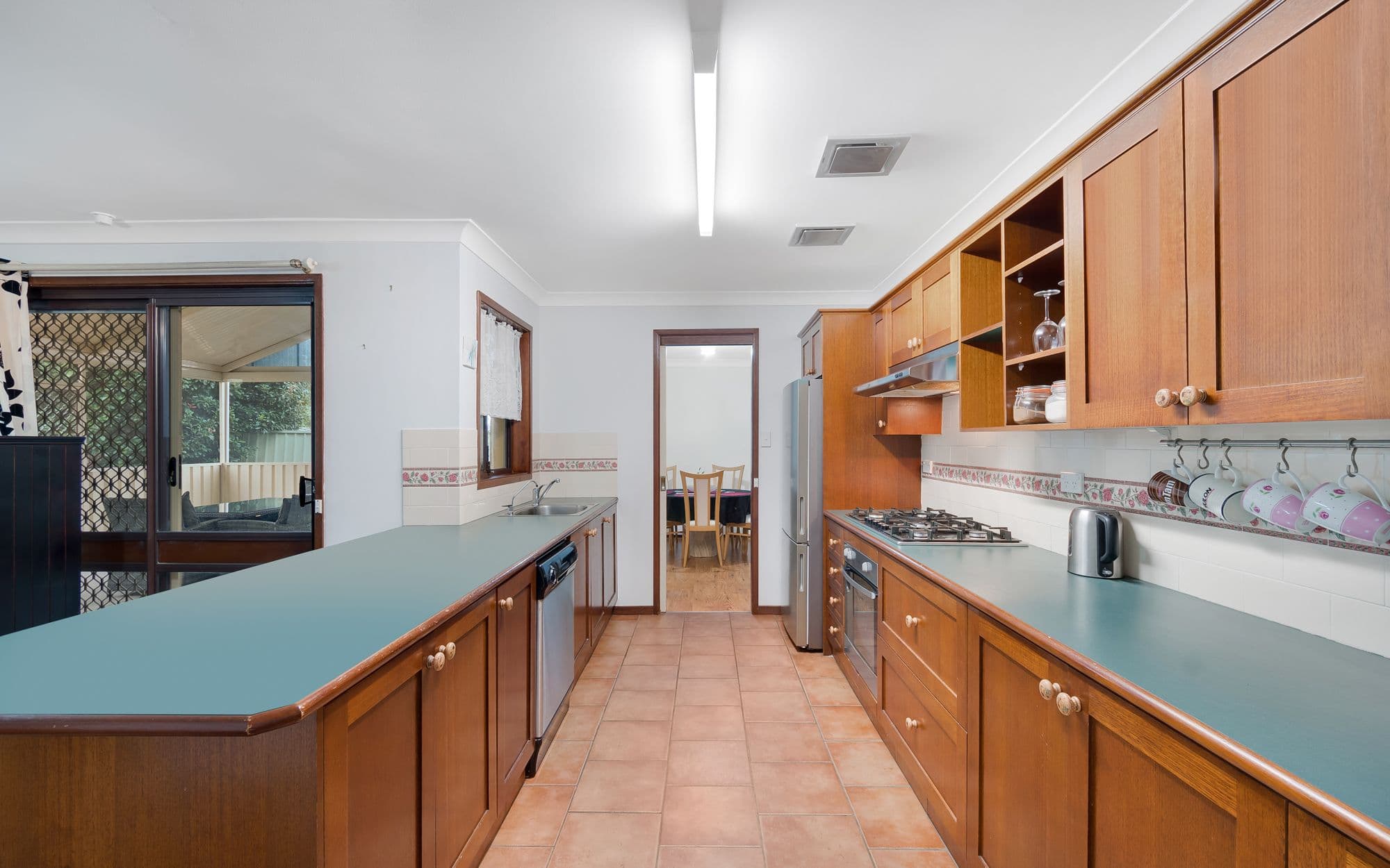 38 Donalbain Circuit, Rosemeadow NSW 2560, Rosemeadow - Thumbnail 5